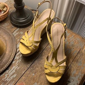 NWOT Yellow Wedges!!